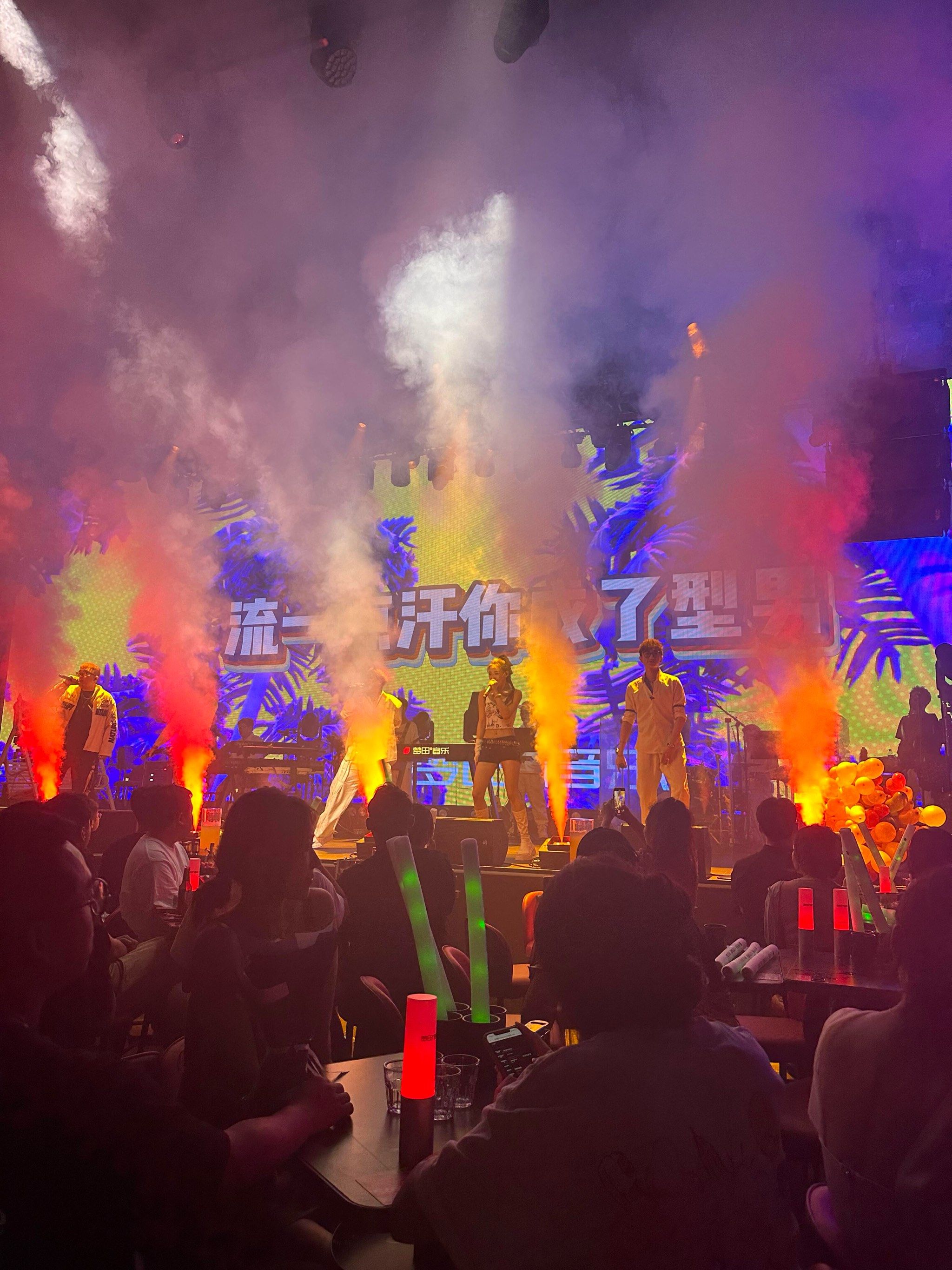 防城港商务KTV，商务KTV是什么意思-上思县小时场ktv预定